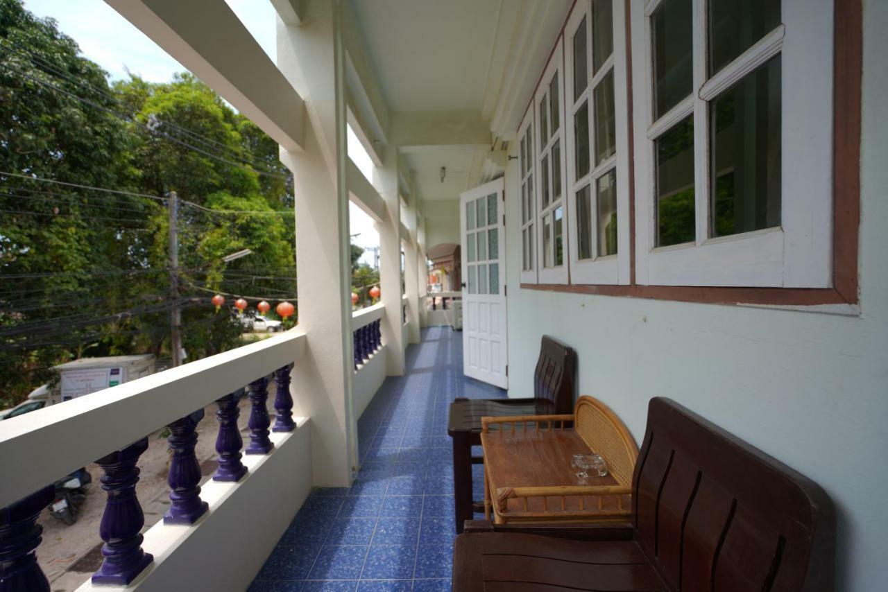 Maenam Lodge Mae Nam Exterior foto
